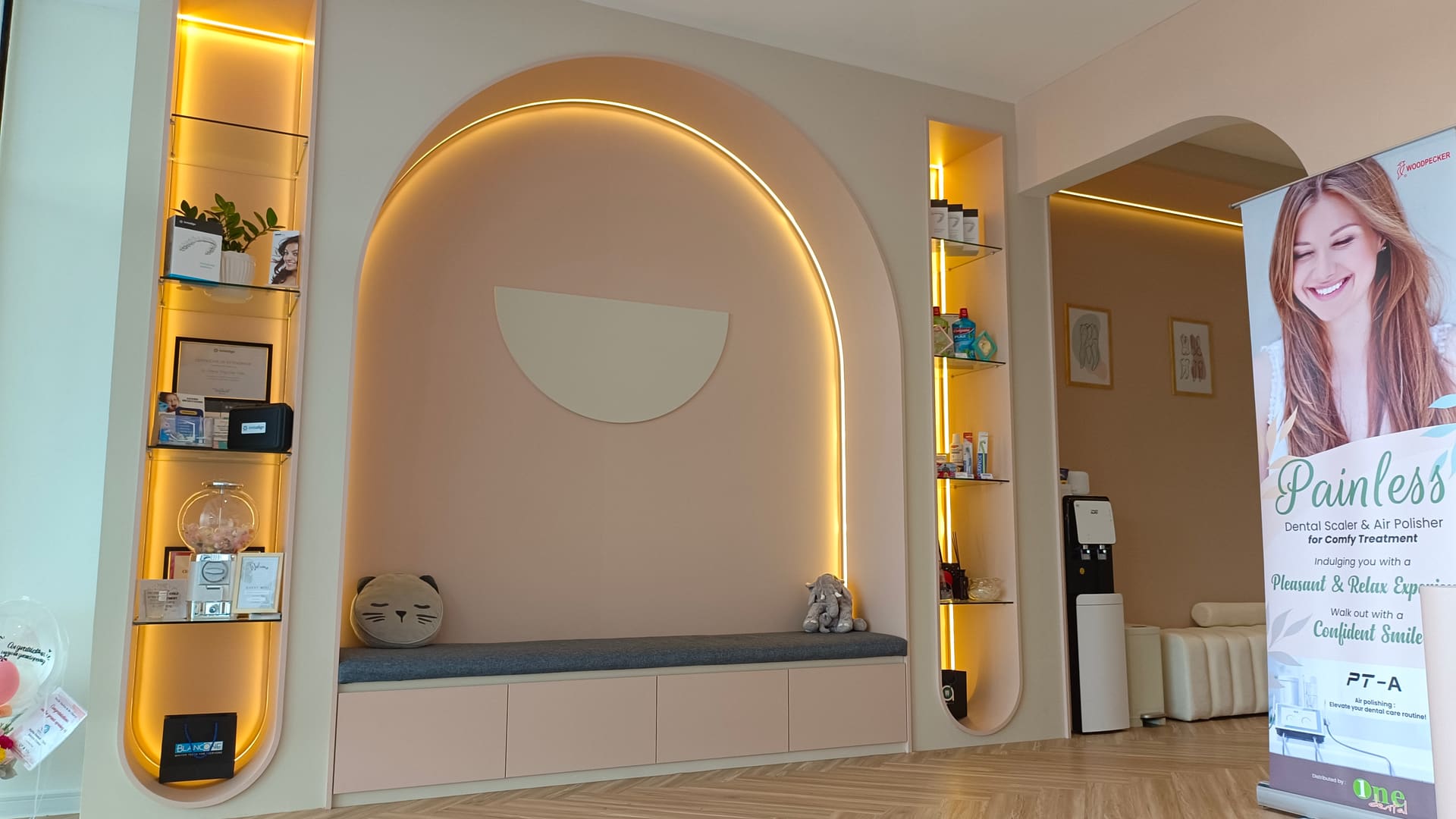Waiting area at Alpha Dental, Sutera Utama, Skudai